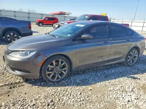 Chrysler 200 S 2.4L 4 2015
