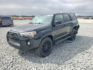 Toyota 4Runner SR5 4.0L 6 2018