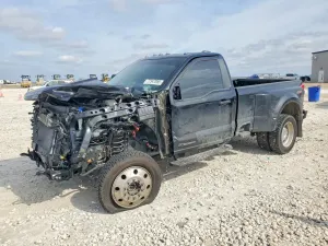 Ford F-450 SUPER DUTY 6.7L 8 2026