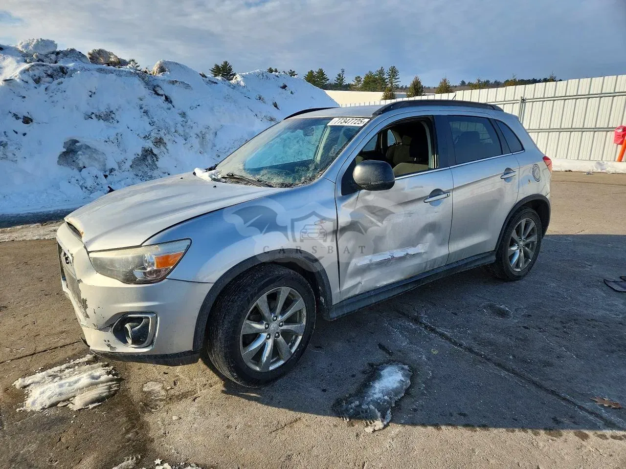 Mitsubishi Outlander LE 2.0L 4 2013