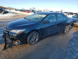 Toyota Camry LE 2.5L 4 2017