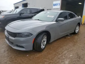 Dodge Charger SXT PLUS 3.6L 6 2018