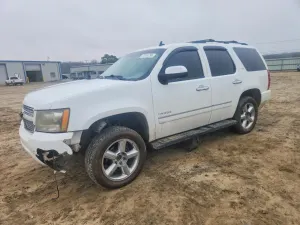 Chevrolet Tahoe K1500 LTZ 5.3L 8 2011