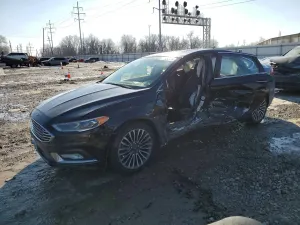 Ford Fusion TITANIUM/PLATINUM 2.0L 4 2018