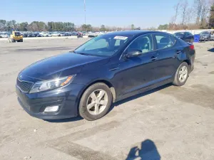Kia Optima LX 2.4L 4 2015