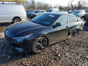 Hyundai Elantra 2.0L 4 2023