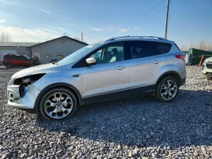 Ford Escape TITANIUM 2.0L 4 2013