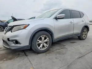 Nissan Rogue S 2.5L 4 2014