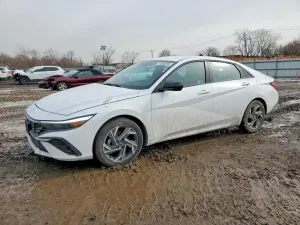 Hyundai Elantra SEL SPORT 2.0L 4 2025
