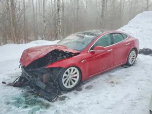 Tesla Model S 2018