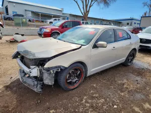 Ford Fusion SE 2.5L 4 2010