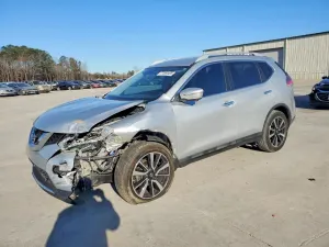 Nissan Rogue 2.5L 4 2015