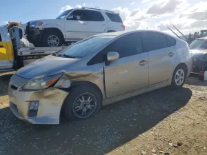 Toyota Prius 1.8L 4 2011