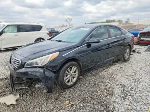 Hyundai Sonata SE 2.4L 4 2015