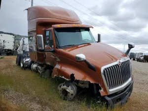 International LT Series 15.0L 6 2025