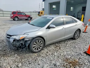 Toyota Camry LE 2.5L 4 2017