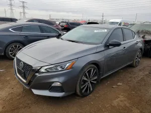 Nissan Altima SR 2.5L 4 2021