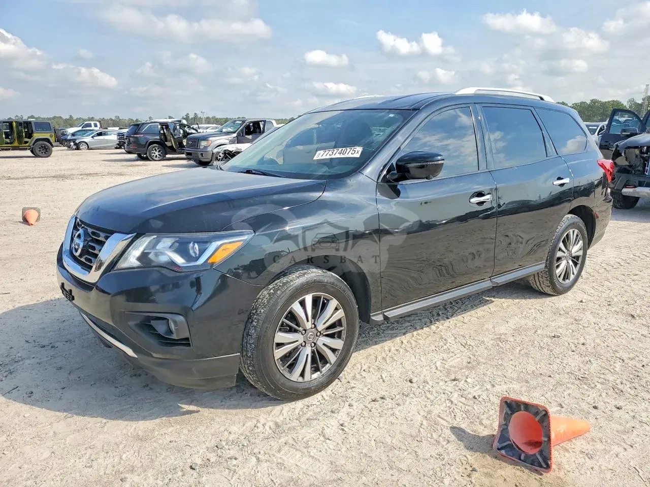 Nissan Pathfinder S 3.5L 6 2018