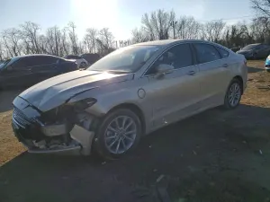 Ford Fusion SE PHEV 2.0L 4 2018