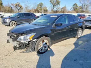 Nissan Altima 2.5 2.5L 4 2015