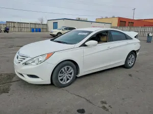 Hyundai Sonata GLS 2.4L 4 2012