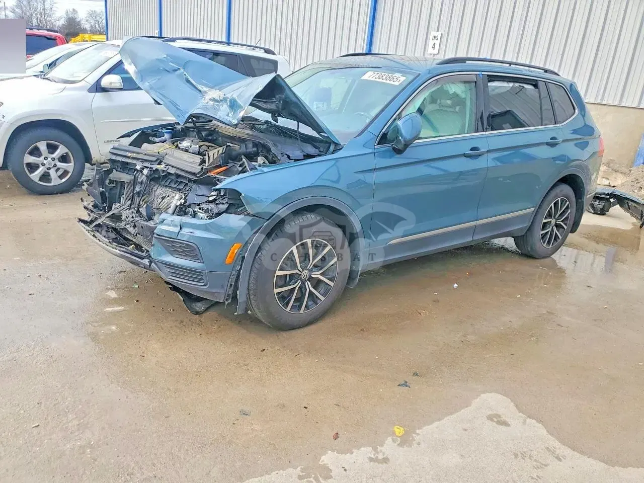 Volkswagen Tiguan SE 2.0L 4 2021