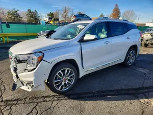 GMC Terrain DENALI 1.5L 4 2023
