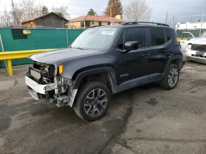 Jeep Renegade LATITUDE 2.4L 4 2017