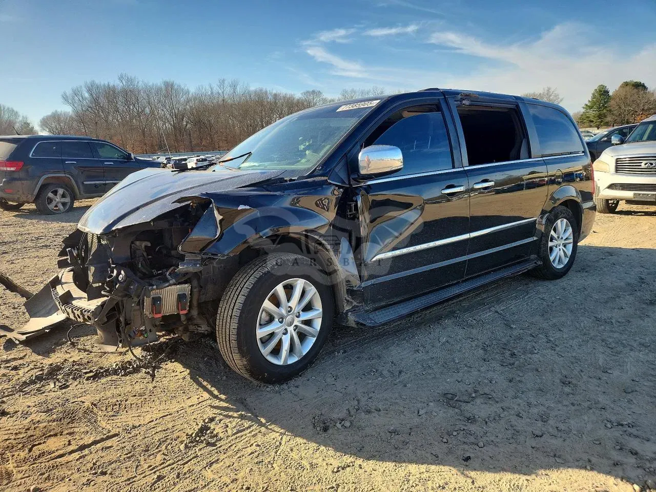 Chrysler Town & Country LIMITED PLATINUM 3.6L 6 2015