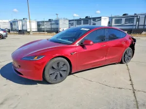 Tesla Model 3 2025