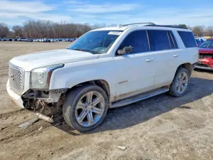 GMC Yukon SLT 5.3L 8 2017