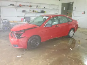 Ford Focus S 2.0L 4 2011