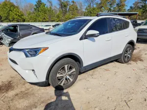 Toyota Rav4 XLE 2.5L 4 2017