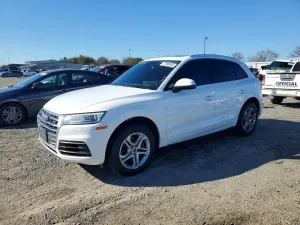 Audi Q5 2.0L 4 2018