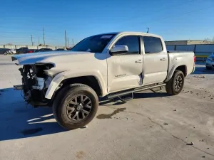 Toyota Tacoma DOUBLE CAB 3.5L 6 2021
