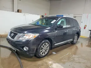 Nissan Pathfinder S 3.5L 6 2016