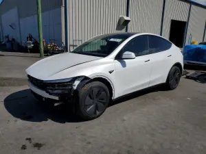 Tesla Model Y 2026