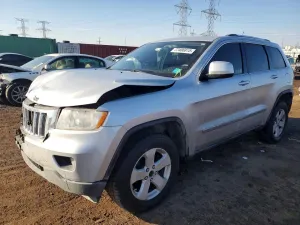 Jeep Grand Cherokee LAREDO 3.6L 6 2011