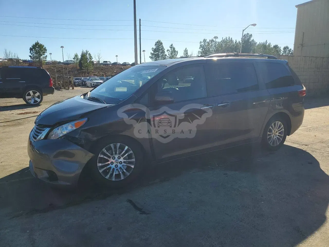 Toyota Sienna XLE 3.5L 6 2015