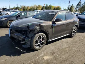 Alfa Romeo Stelvio 2.0L 4 2018