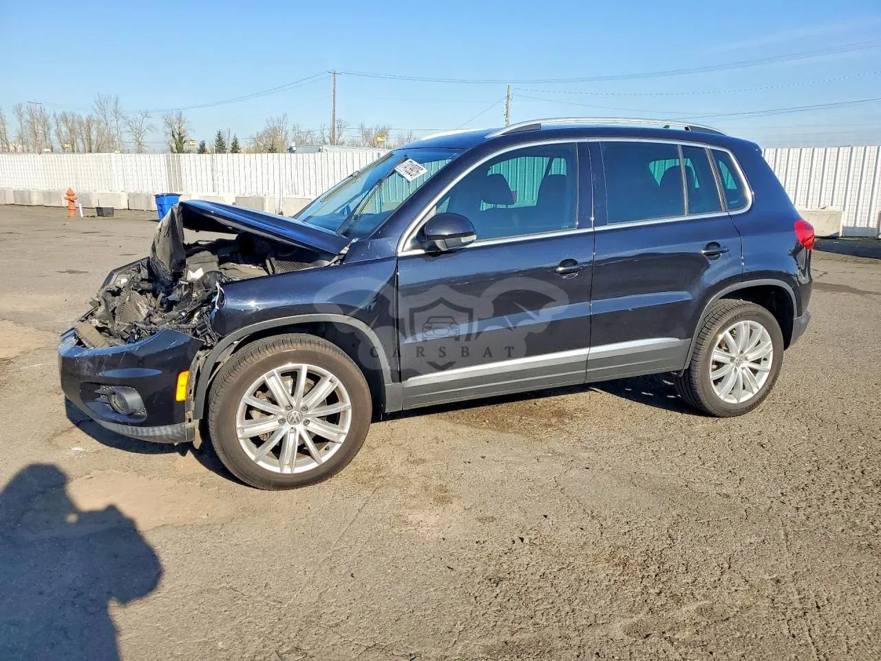 Volkswagen Tiguan S 2.0L 4 2016