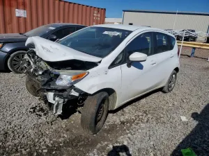 Nissan Versa S 1.6L 4 2016