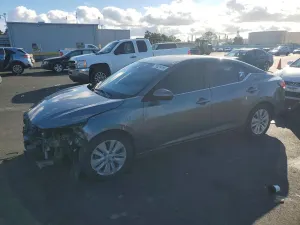 Nissan Sentra S 2.0L 4 2021