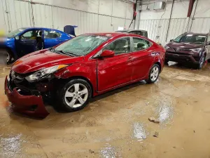 Hyundai Elantra GLS 1.8L 4 2013