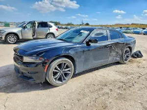 Dodge Charger SXT PLUS 3.6L 6 2018