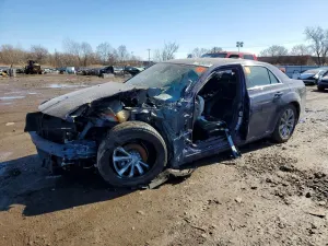 Chrysler 300 LIMITED 3.6L 6 2016