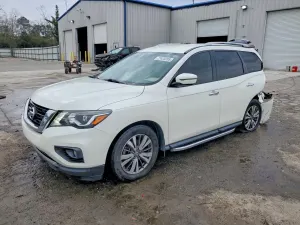 Nissan Pathfinder S 3.5L 6 2018