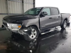 RAM 1500 BIG HORN/LONE STAR 5.7L 8 2023