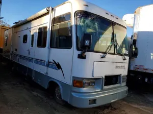 Chevrolet P30 7.4L 8 1996