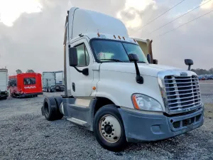 Freightliner Cascadia 12.8L 6 2016